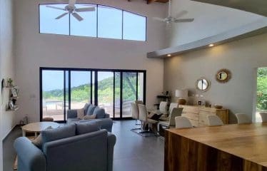 Belle Villa de luxe de 290 m² environ, avec vue sur l&rsquo;océan  Costa rica