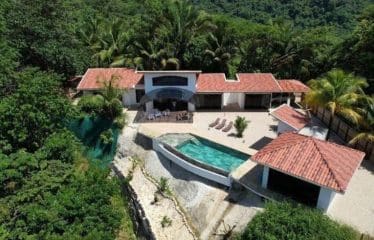 Belle Villa de luxe de 290 m² environ, avec vue sur l&rsquo;océan  Costa rica