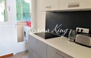 VILLEFRANCHE-SUR-MER – APPARTEMENT 2 CHAMBRES – TERRASSE ET SUPERBE VUE SUR LA MER –