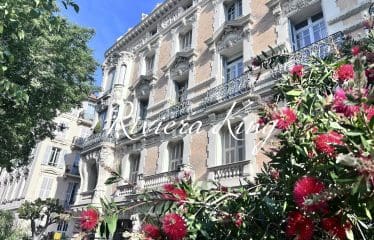 Appartement de caractère – Victor Hugo – Nice Carré d’or –