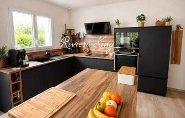 Villa contemporaine 4 chambres à Saint-André-de-Sangonis